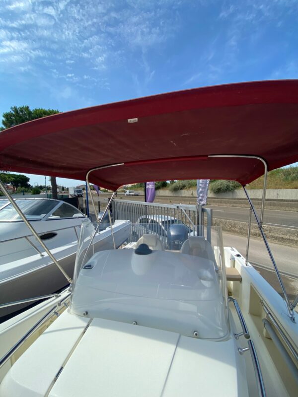 White Shark 205 - YAMAHA 150hp – Image 3
