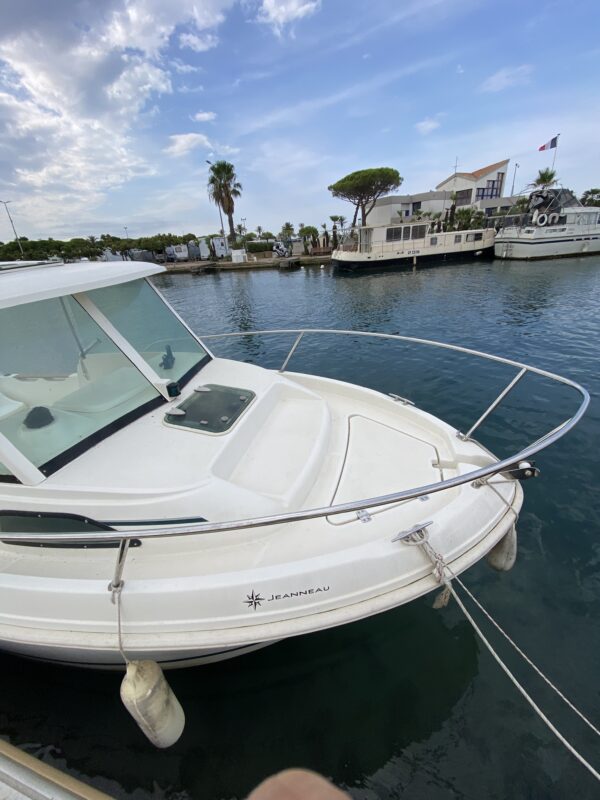 JEANNEAU MERRY FISHER 580 - JOHNSON 70 HP 4T – Image 3