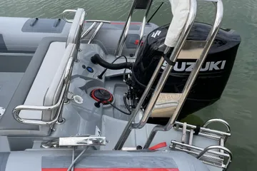 Marshall M4 TOURING - 175hp Suzuki – Image 5