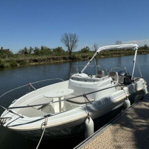 JEANNEAU CAP CAMARAT 5.5 – Yamaha 100 cv – Entretien suivi – Très bon état